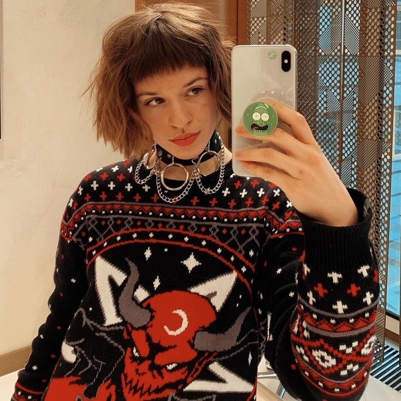 🔱 Meet your Seller 🔱 𝕰𝖉𝖊𝖓 - Picture 15 of 16